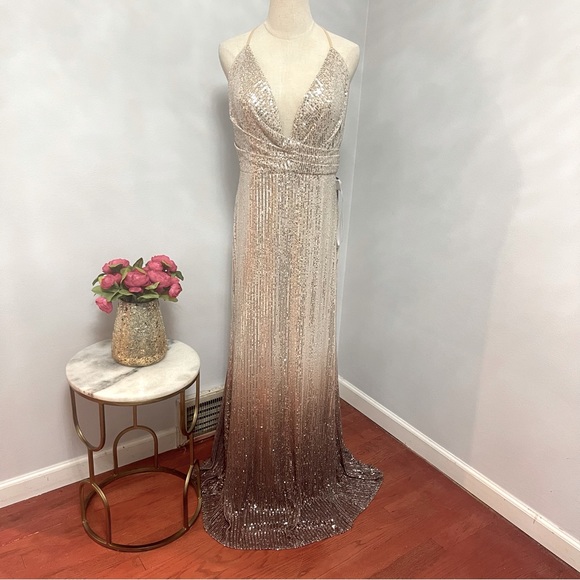 Ieena Mac Duggal Ombré Sequined Twisted Chest Mermaid Gown - New W/ Tag- Reemoly - Picture 4 of 15